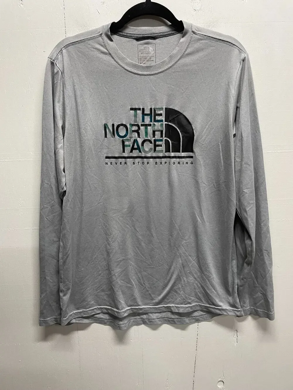 North Face Men's Long Sleeve Active Fit Shirt Size Medium Gray